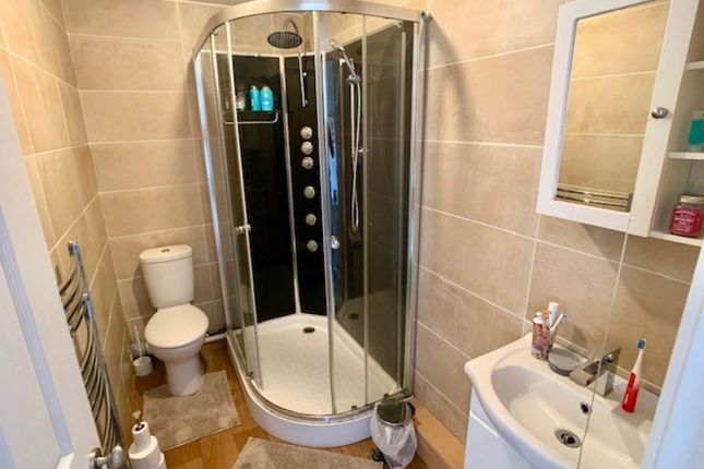 10, Howick Drive, Nottingham photo 3