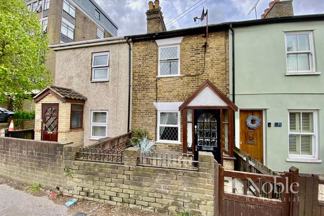 Thumbnail Terraced house for sale in Ongar Road, Brentwood