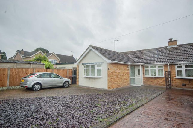 Thumbnail Bungalow for sale in Sherborne Road, Old Springfield, Chelmsford