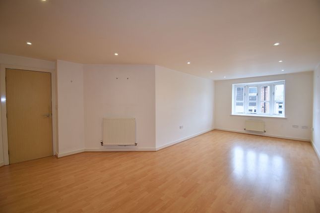 2 Library Place, Alderley Edge photo 3
