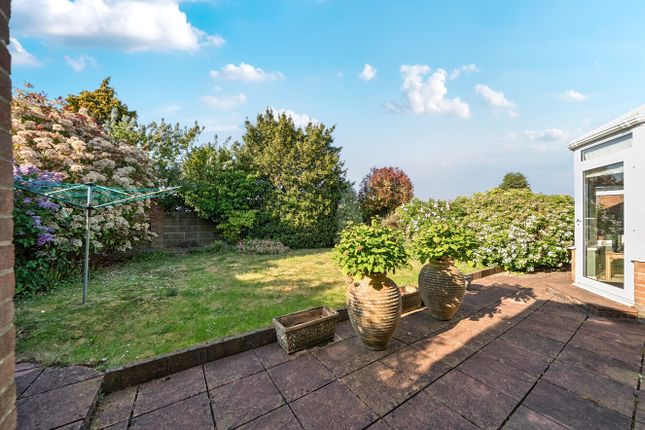 11, Redhill Close, East Sussex photo 3