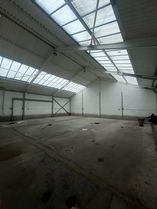 Thumbnail Light industrial to let in Park Lane East, Taunton, West Midlands