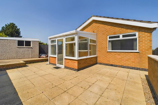 Detached bungalow for sale in Fearn Chase, Carlton, Nottingham