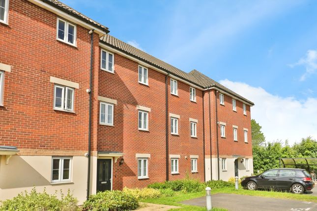 Thumbnail Flat for sale in Beechcroft Court, Cringleford, Norwich