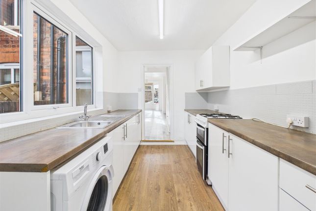 25, Westbourne Grove, Hessle photo 5
