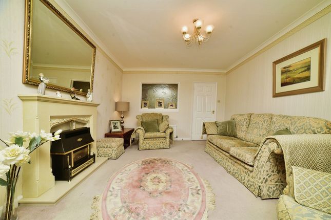 Thumbnail Semi-detached bungalow for sale in Ashgate Road, Willerby, Hull