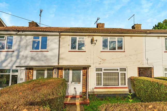 Thumbnail Terraced house for sale in Railey Road, Crawley