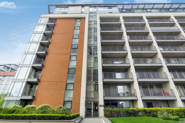 Balearic Apartments, Royal Docks photo 3