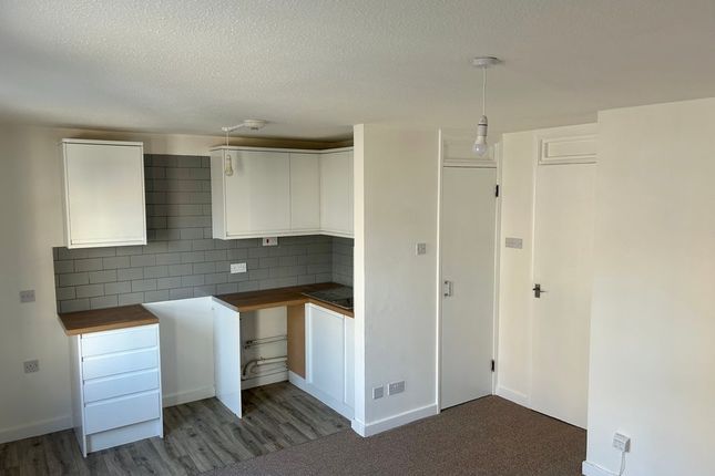 12, Harvey Place, Folkestone photo 3