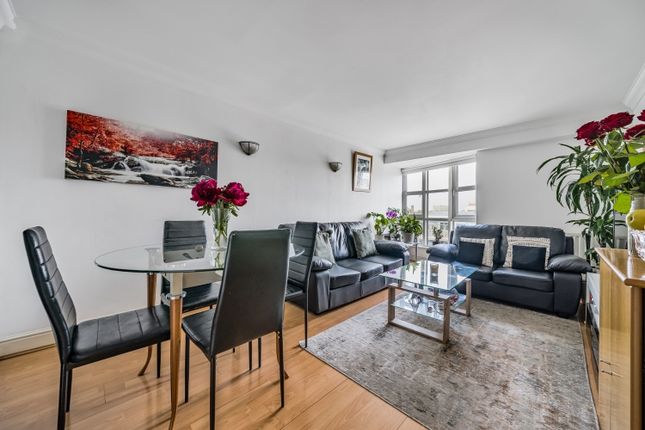 Flat to rent in Lisson Grove, London