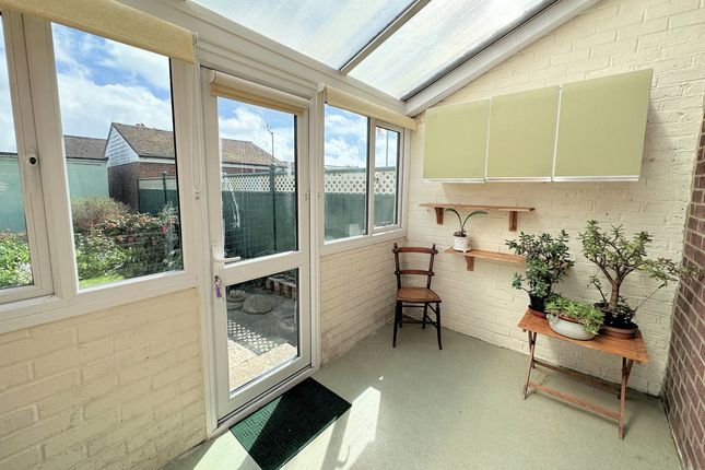 1, King John Avenue, Fareham photo 4