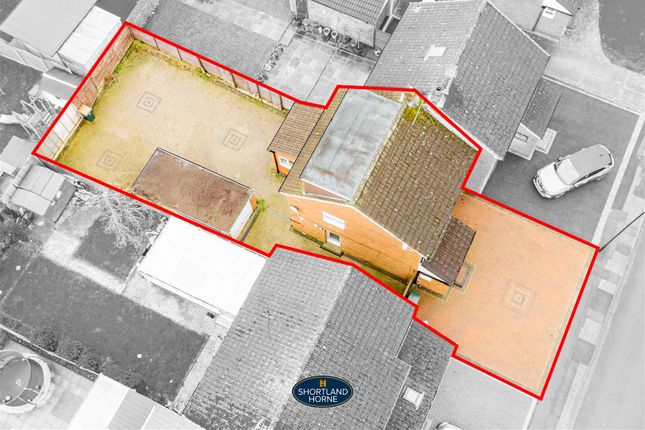32, Peveril Drive, Coventry photo 2