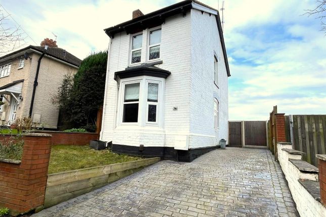 Thumbnail Detached house to rent in Finchfield Hill, Wolverhampton