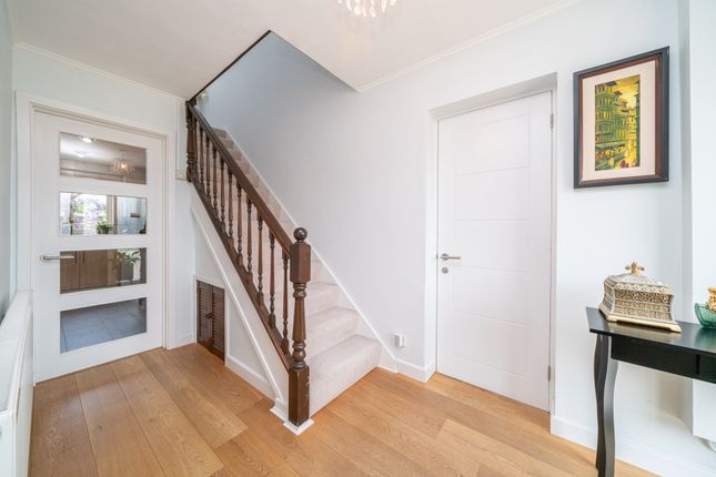 30 Langdon Avenue, Aylesbury photo 4