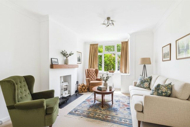 168, Guildford Road, Surrey photo 3
