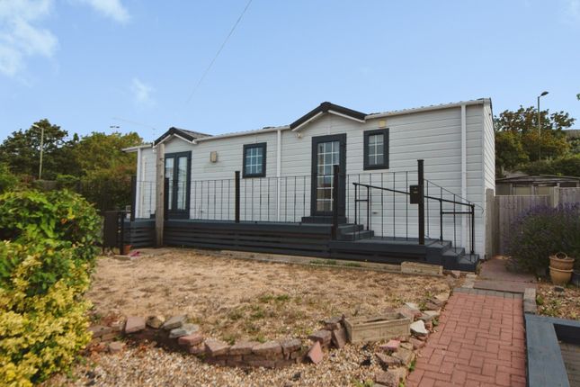 2-bed caravan on 84, Stokes Bay Home Park, Gosport, £210,000