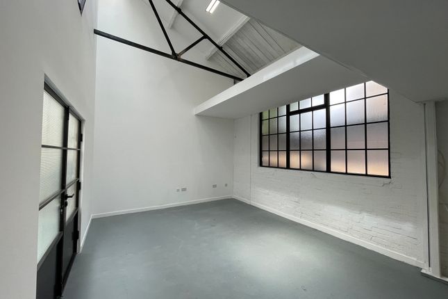 Thumbnail Industrial to let in Water Road, Wembley London