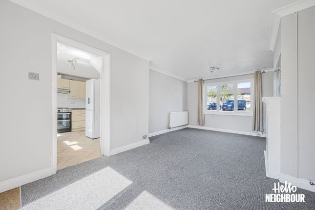 38, Deepfield Road, Bracknell photo 3