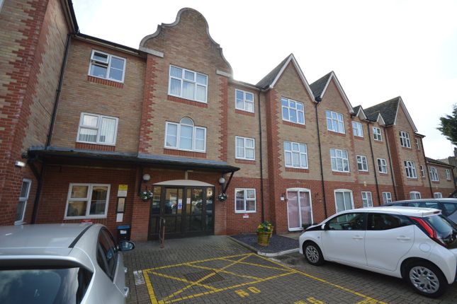1-bed flat on 34, Godfreys Mews, Chelmsford, £110,000