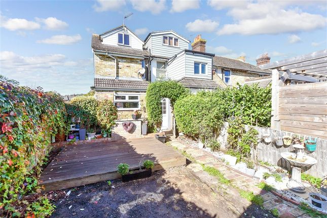 Victoria Avenue, Hythe photo 3