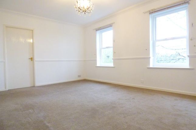 Flat to rent in Northgate Lodge, Skinner Lane, Pontefract