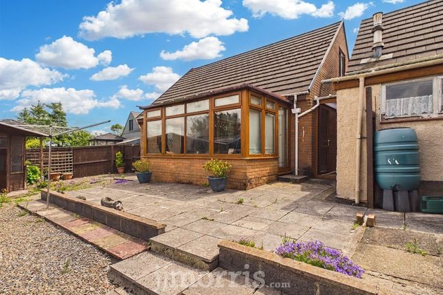 24 Castle High, Haverfordwest photo 2