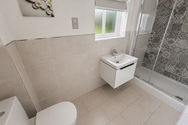 5, Angwin Avenue, Rugby photo 4