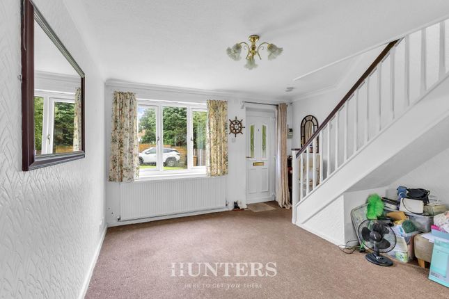 13, Hembury Close, Manchester photo 4