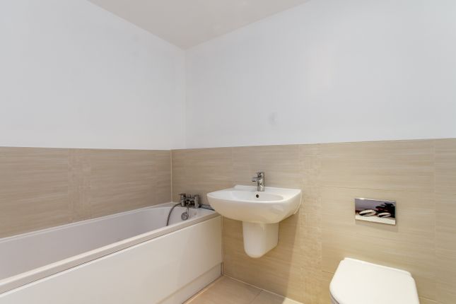 3, Barclay House, Banbury Road photo 4