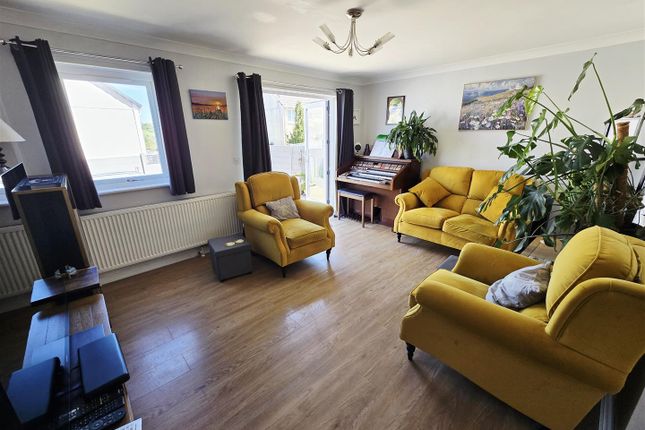1, Ash Vale, Lifton photo 2