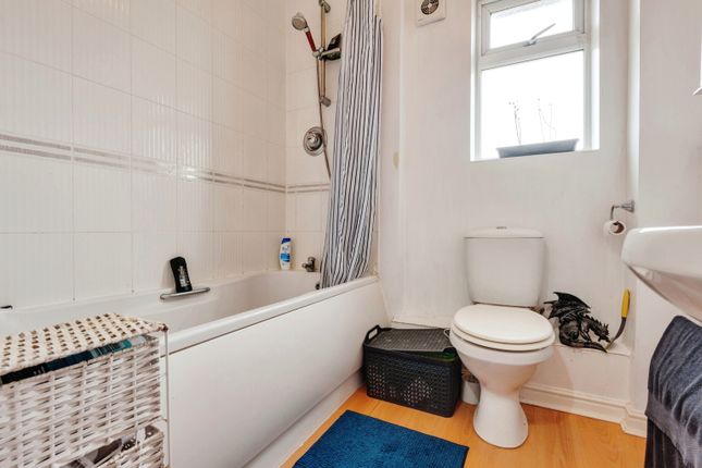 Flat for sale in Canal Street, Runcorn, Cheshire