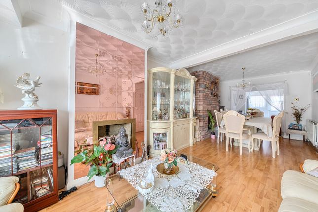 59, Brookfields Avenue, Mitcham photo 4