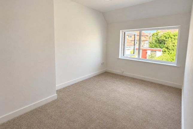 9, Holton Road, Somerset photo 3