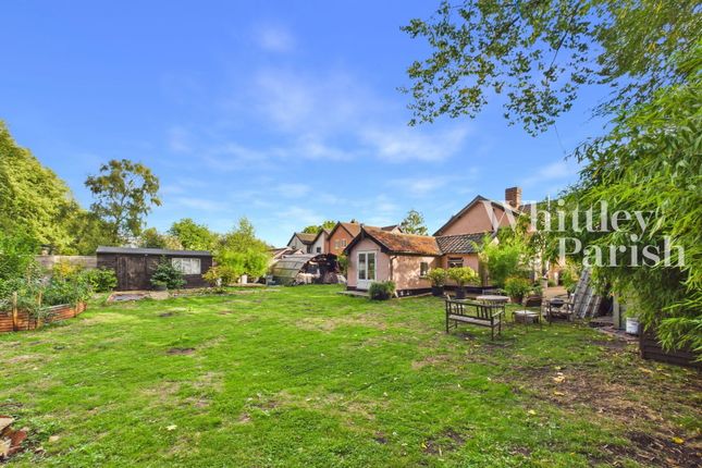Waveney Cottage, Low Road, Diss photo 3