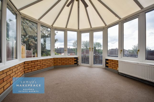 16 Plainfield Grove, Bentilee, Stoke-on-Trent photo 4