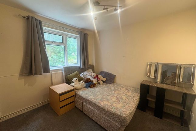 Montford Close, Sunderland photo 5