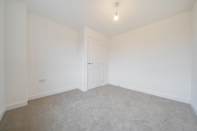 10, Aylesford photo 3