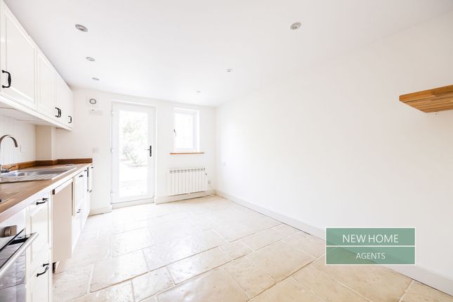 2 Home Farm, Burton Hill, Malmesbury photo 4