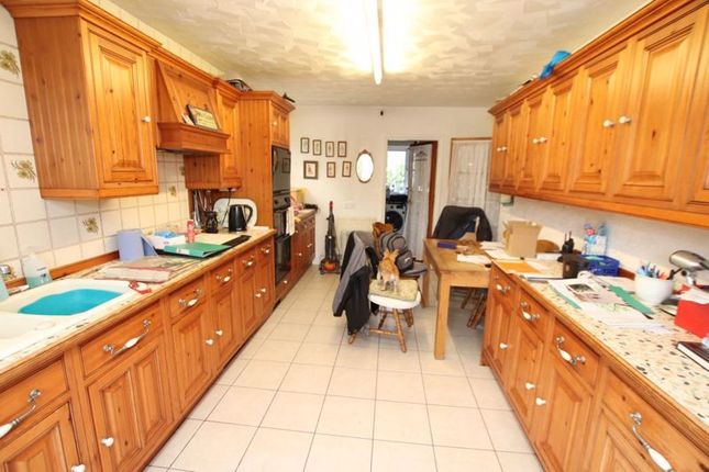 2, Windermere Avenue, Scartho photo 3