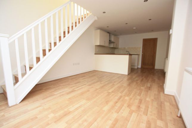 46A, Woodbury Avenue, East Grinstead photo 5