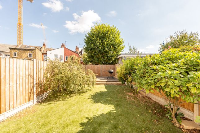 Beaconsfield Road, Willesden photo 3