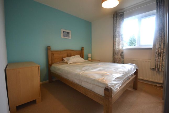 Room 2, 78, Tilehurst Road, Reading photo 4
