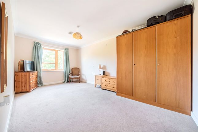 Flat 38, Fernleigh,, Buttercross Lane, Oxfordshire photo 4