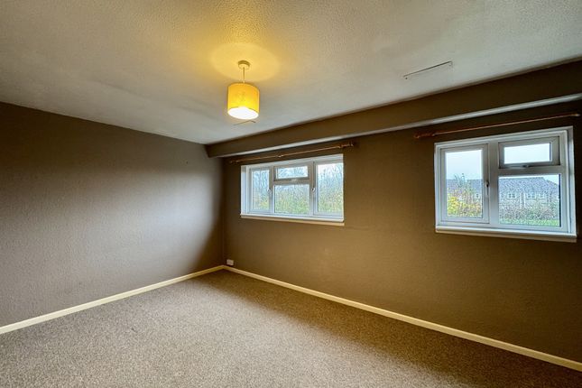 32 Ten Acres, Shaftesbury photo 5