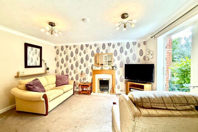 Monmouth Court, Bassaleg Road, Newport photo 5