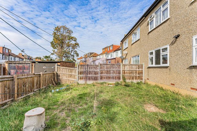 67, Perkins Road, ILFORD photo 4