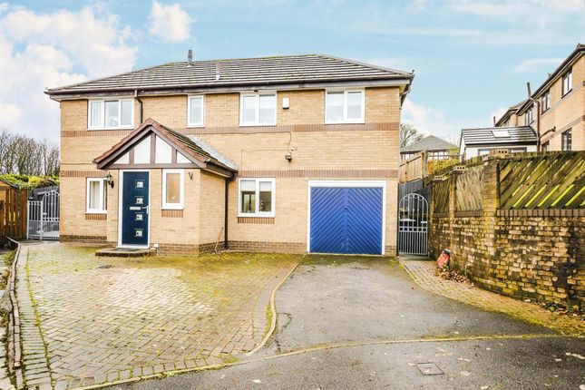Thumbnail Detached house for sale in Mendip Avenue, Lindley, Huddersfield