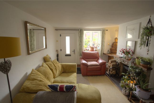 33, Main Street, Martock photo 3
