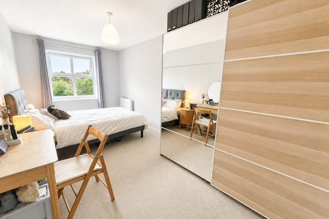 Flat 18, 15, Keats Mews, Manchester photo 4