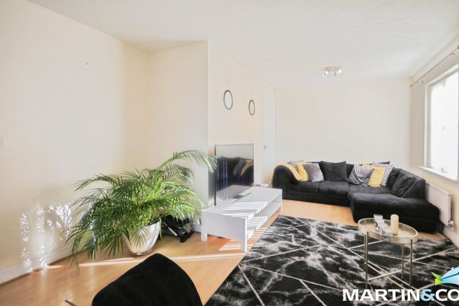 183, Hollymoor Way, Birmingham photo 3